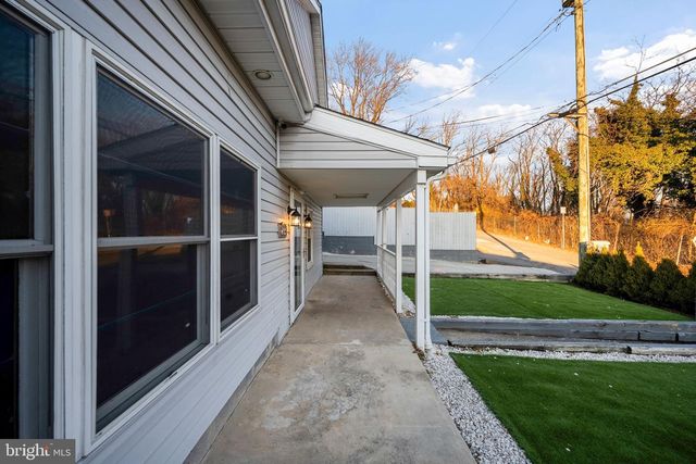 7902 BRIDGE AVE, Baltimore, MD 21237