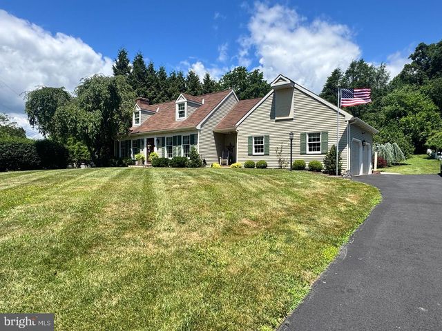2540 HOPEWELL RD, Elverson, PA 19520