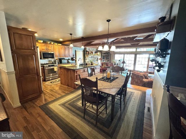 2540 HOPEWELL RD, Elverson, PA 19520