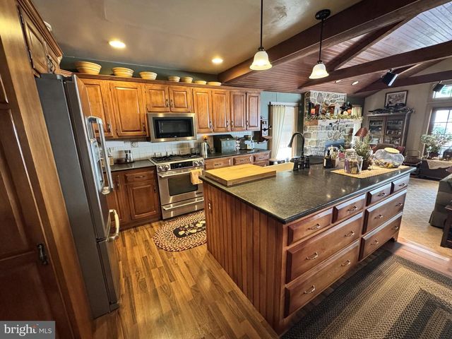 2540 HOPEWELL RD, Elverson, PA 19520