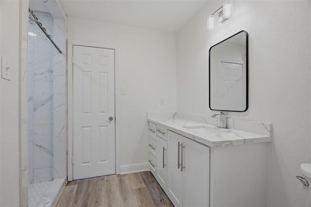 143 E Park Manor Drive, Lake Charles, LA 70611