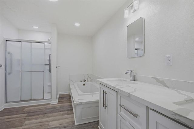 143 E Park Manor Drive, Lake Charles, LA 70611