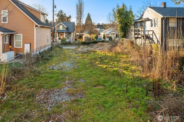 8444 46th Avenue S, Seattle, WA 98118