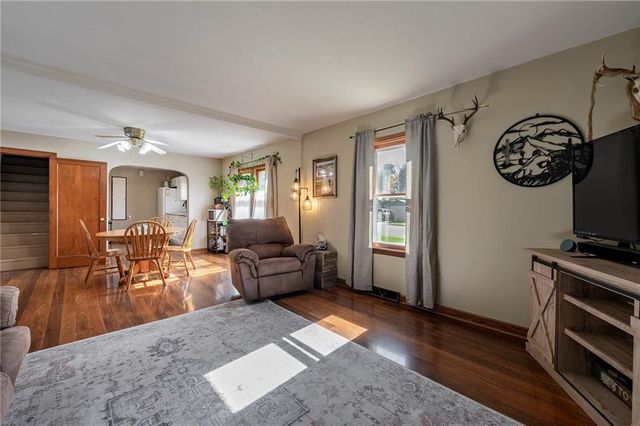 700 Washington Street, Thorp, WI 54771