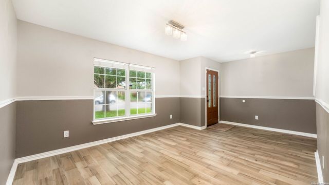 422 Centro Hermosa, San Antonio, TX 78245