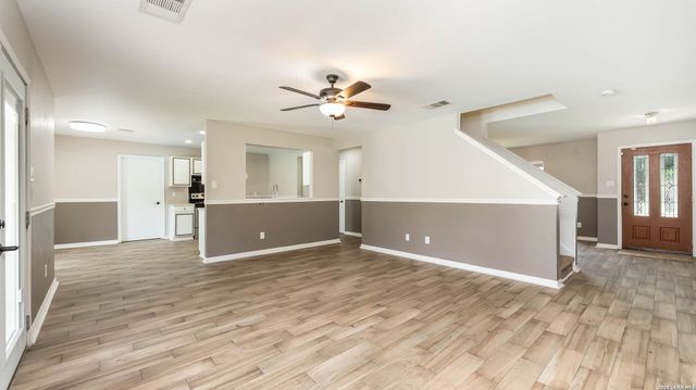 422 Centro Hermosa, San Antonio, TX 78245