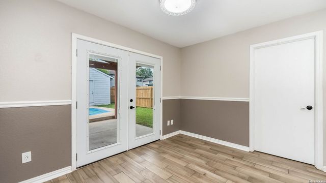422 Centro Hermosa, San Antonio, TX 78245