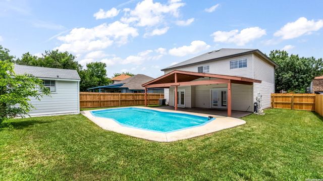 422 Centro Hermosa, San Antonio, TX 78245