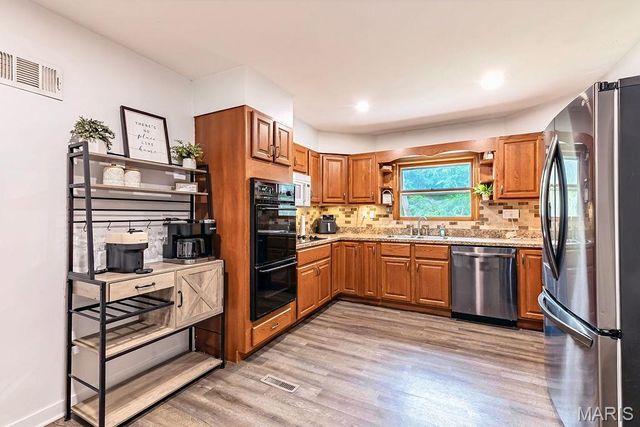 1216 Miller Road, Imperial, MO 63052