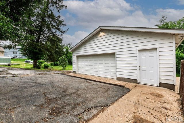 1216 Miller Road, Imperial, MO 63052