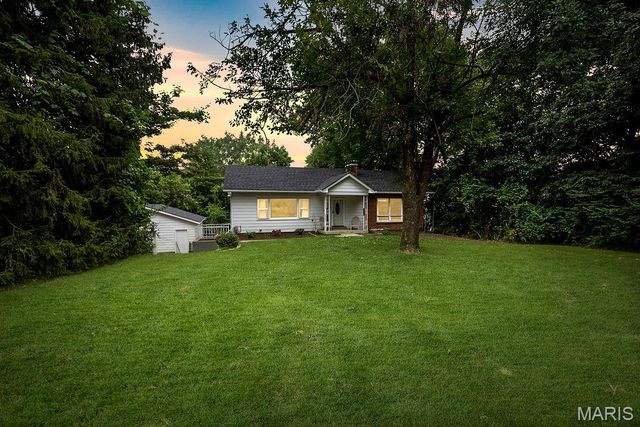 1216 Miller Road, Imperial, MO 63052