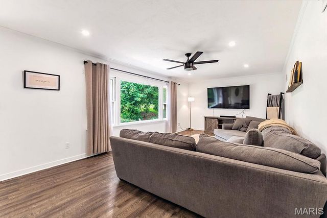 1216 Miller Road, Imperial, MO 63052