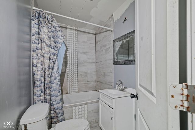 5504 Wheatstone Court, Indianapolis, IN 46221