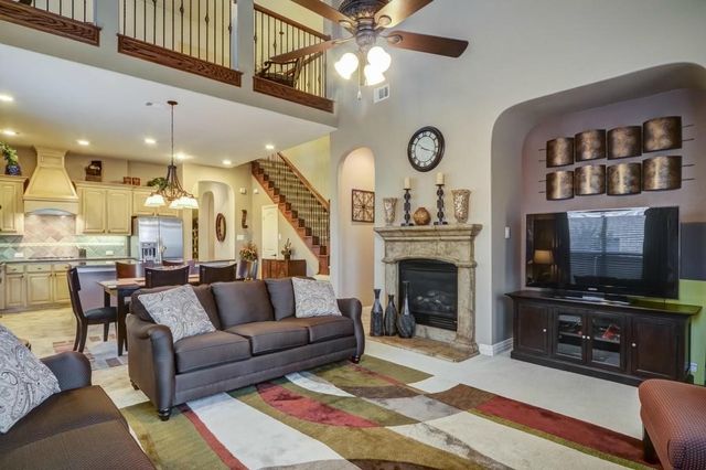 2005 Loma Alta Drive, Irving, TX 75063