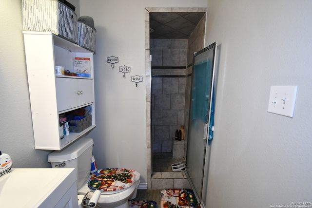 411 E Ansley, San Antonio, TX 78221