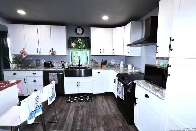 411 E Ansley, San Antonio, TX 78221