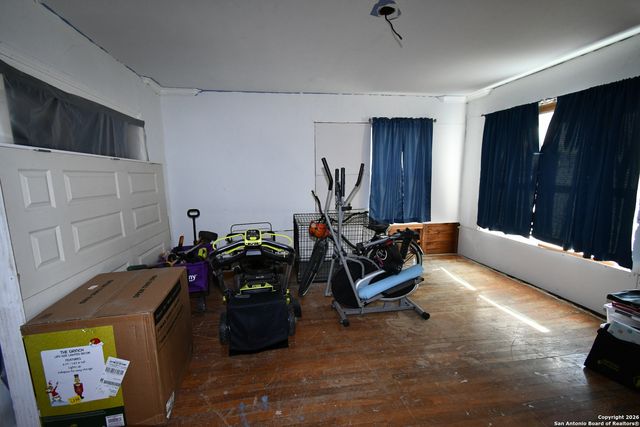 411 E Ansley, San Antonio, TX 78221