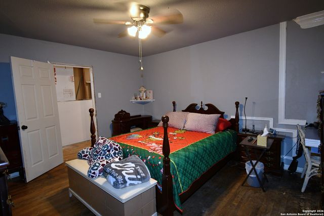 411 E Ansley, San Antonio, TX 78221