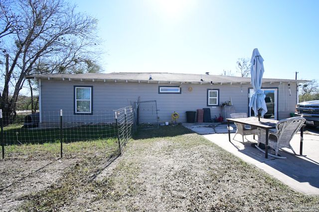 411 E Ansley, San Antonio, TX 78221