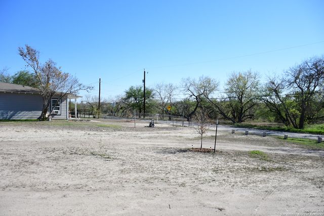 411 E Ansley, San Antonio, TX 78221