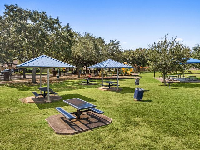 4918 Valley View Drive, La Porte, TX 77571