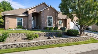 144 Bear Dr., Richland, WA 99352