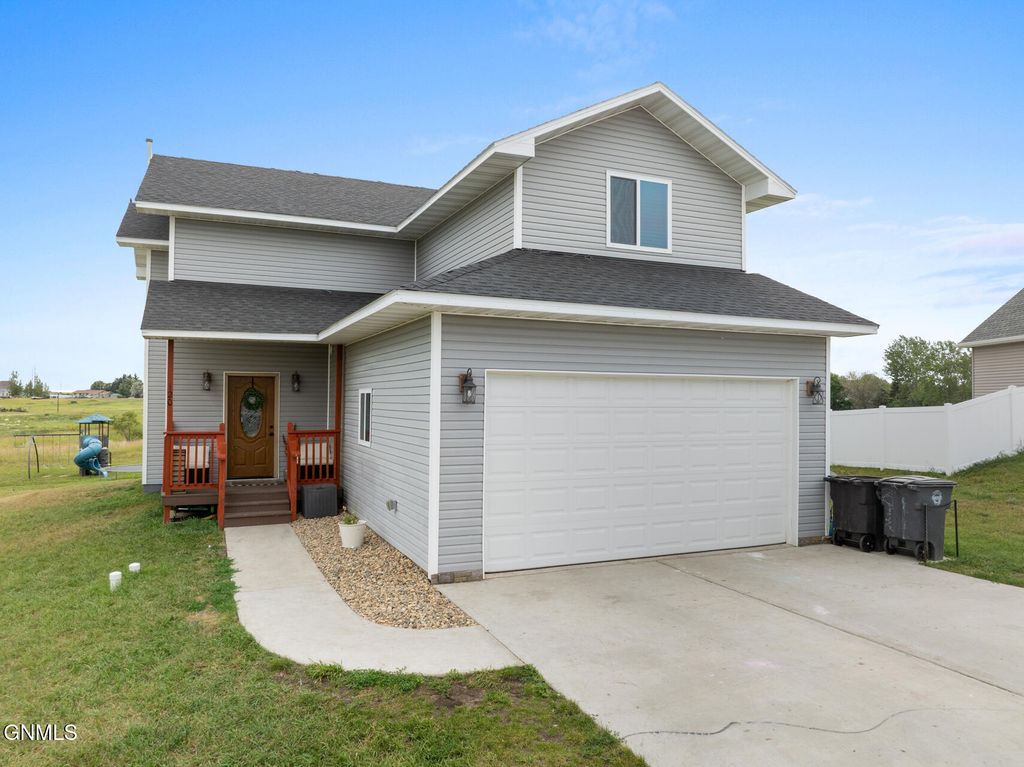 120 Adeline Drive, Stanley, ND 58784 photo 2
