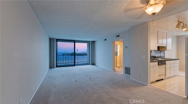 1140 E Ocean, Long Beach, CA 90802