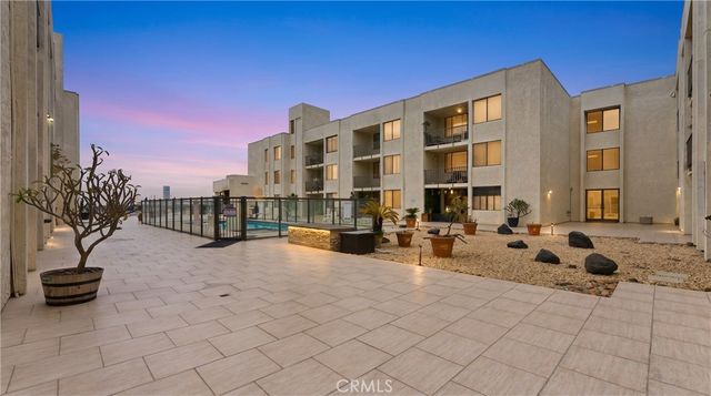1140 E Ocean, Long Beach, CA 90802