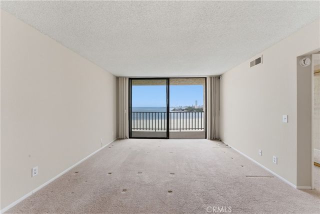 1140 E Ocean, Long Beach, CA 90802