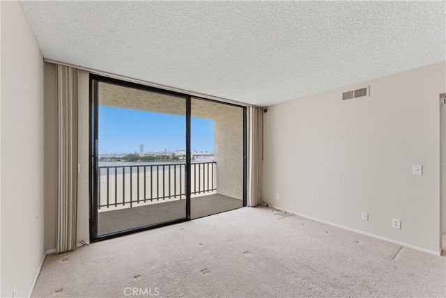 1140 E Ocean, Long Beach, CA 90802