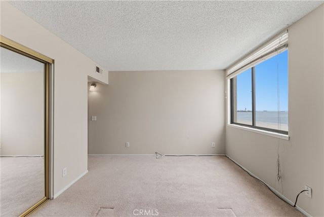 1140 E Ocean, Long Beach, CA 90802