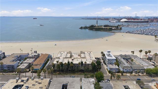 1140 E Ocean, Long Beach, CA 90802