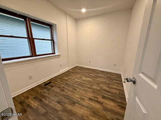 120-122 W Buckeye Avenue, Ada, OH 45810