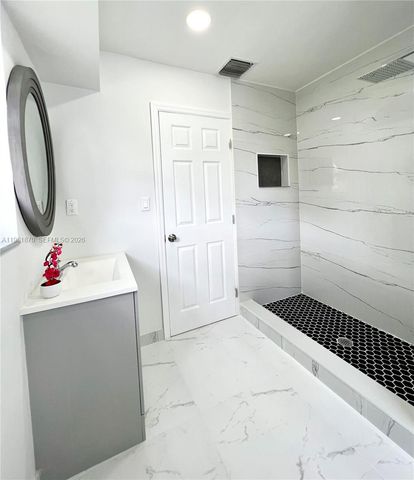 931 NW 35th Ave, Lauderhill, FL 33311