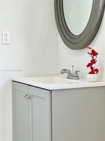 931 NW 35th Ave, Lauderhill, FL 33311