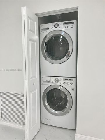 931 NW 35th Ave, Lauderhill, FL 33311