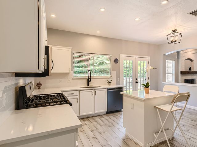 5904 Kabaye CV, Austin, TX 78749