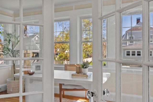 54 Pratt St, Reading, MA 01867