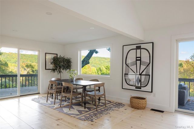 181 Lockwood Road, Claverack, NY 12521