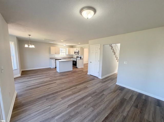 2 Ames Court, Taylors, SC 29687