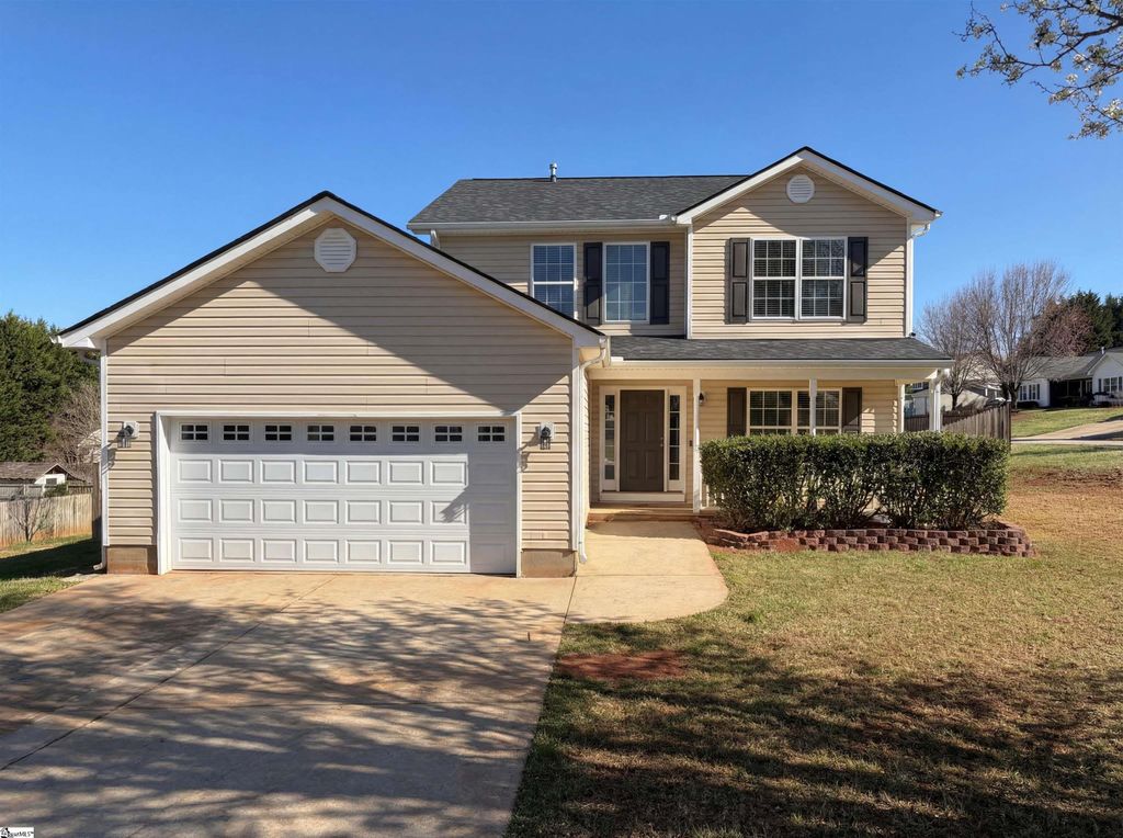 2 Ames Court, Taylors, SC 29687