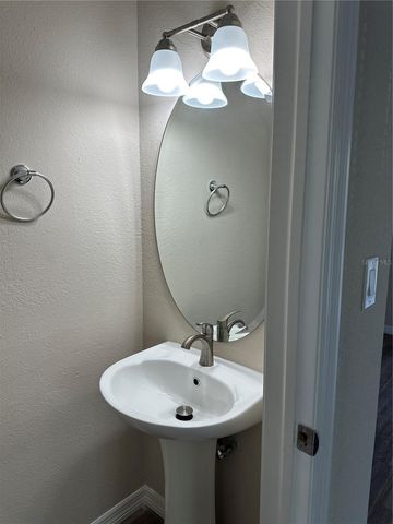 1559 7TH AVENUE W, Bradenton, FL 34205