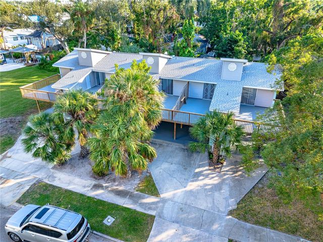1559 7TH AVENUE W, Bradenton, FL 34205