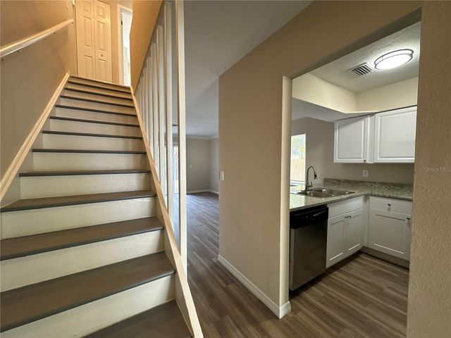 1559 7TH AVENUE W, Bradenton, FL 34205