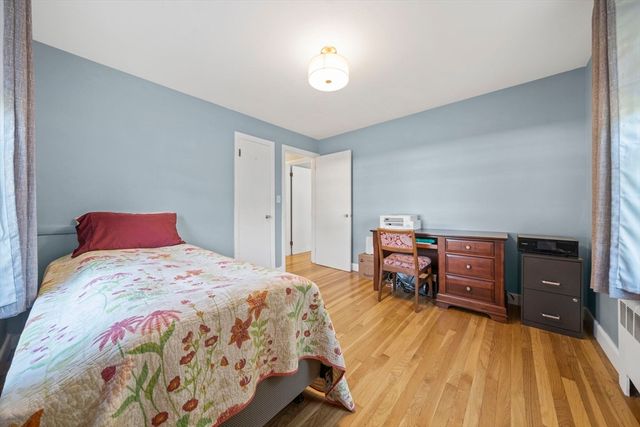7 Rainbow Ter, Danvers, MA 01923