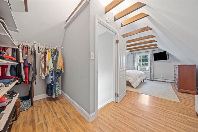 7 Rainbow Ter, Danvers, MA 01923