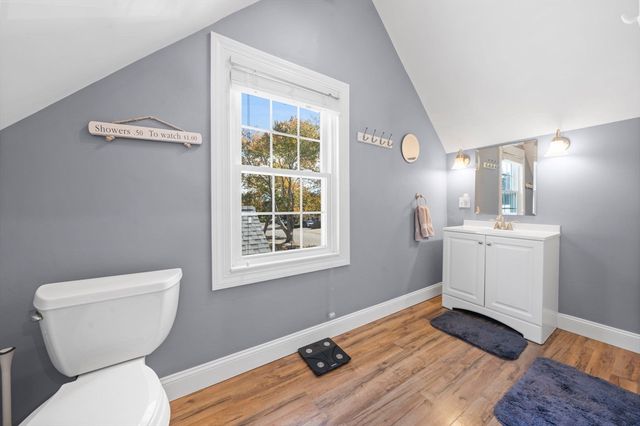 7 Rainbow Ter, Danvers, MA 01923