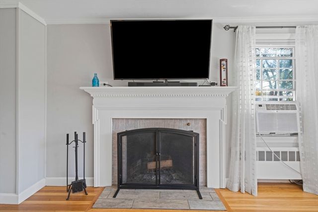 7 Rainbow Ter, Danvers, MA 01923
