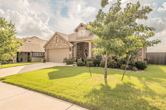 1036 Kingston Drive, Godley, TX 76044